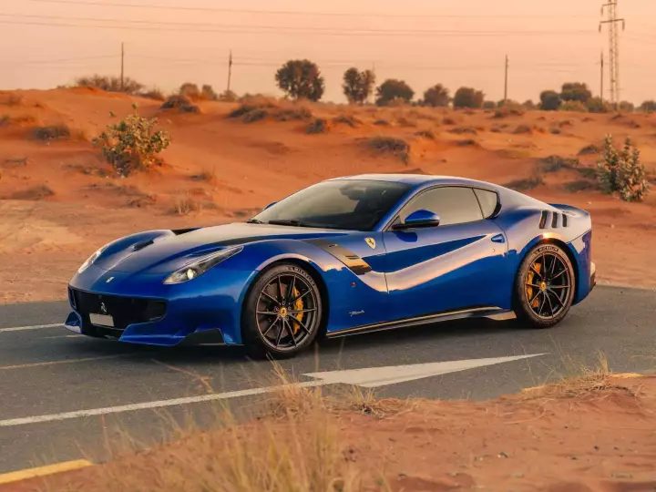 Ferrari in Blu Krawczyk — F12 TDF (carpaints.co)