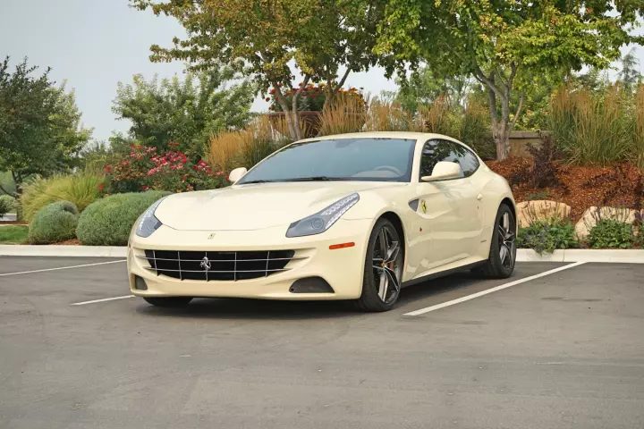 Ferrari in Bianco Avorio — FF (carpaints.co)
