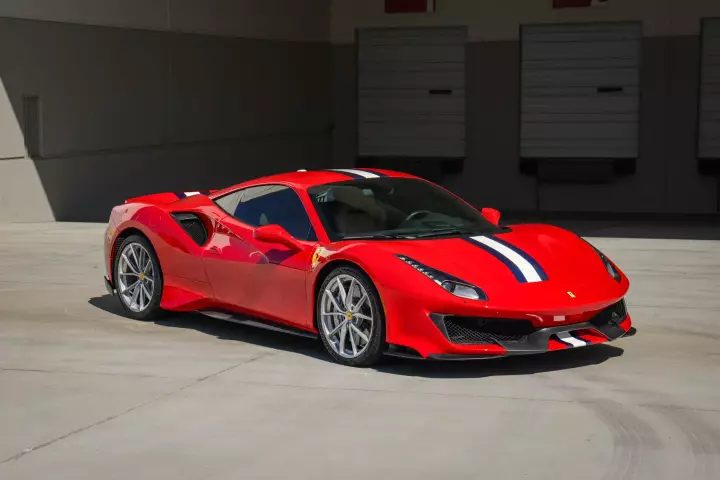 Ferrari in Rosso Tornado — 488 Pista (carpaints.co)
