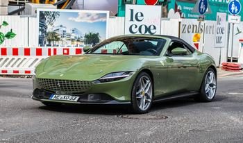 Ferrari in Verde Oliva (Ferrari Colors blog)