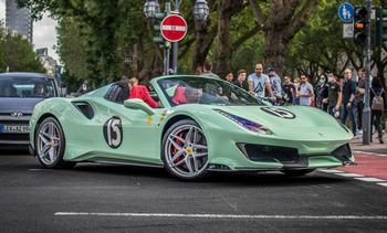 Ferrari in Verde Pallido (Ferrari Colors blog)