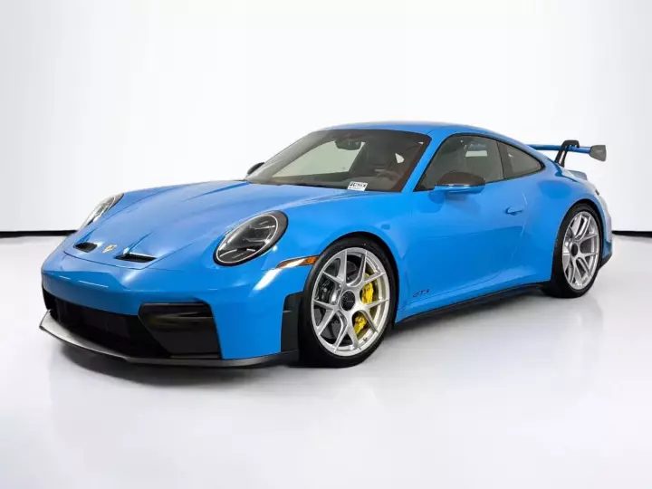 Ferrari in Blu Mexico — Porsche 911 GT3 (992.2) painted in Mexico Blue (carpaints.co)
