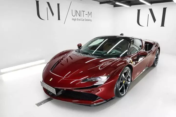 Ferrari in Rubino Micalizzato — SF90 Stradale (carpaints.co)