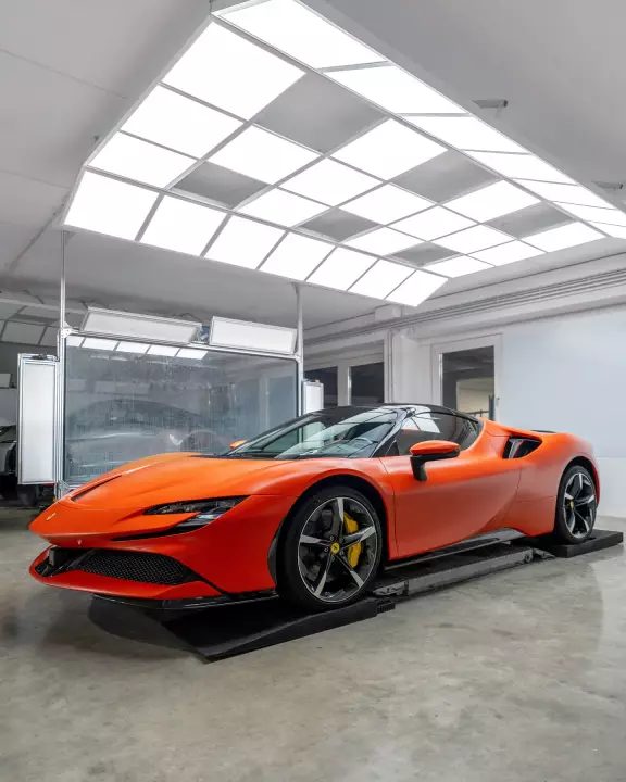 Ferrari in Rosso Dino Opaco — SF90 Spider (carpaints.co)