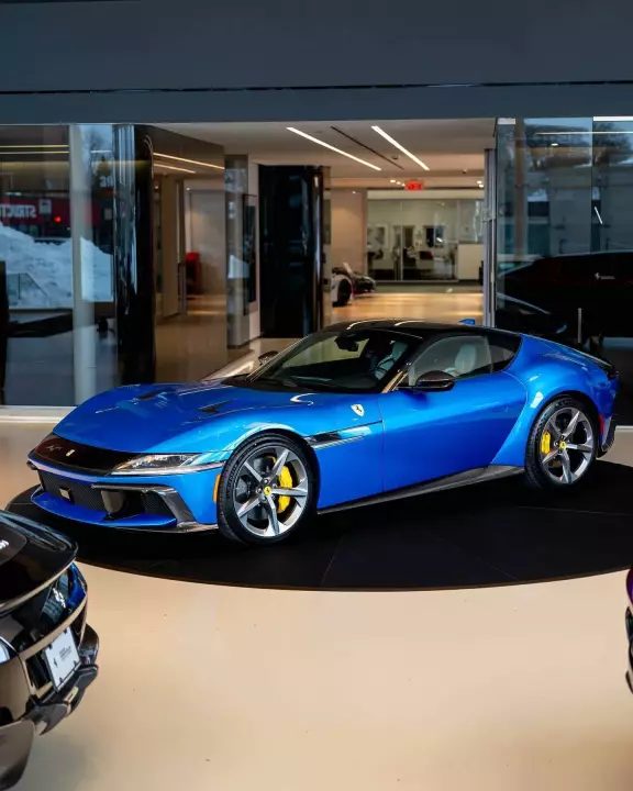Ferrari in Blu Corsa — 12Cilindri (carpaints.co)