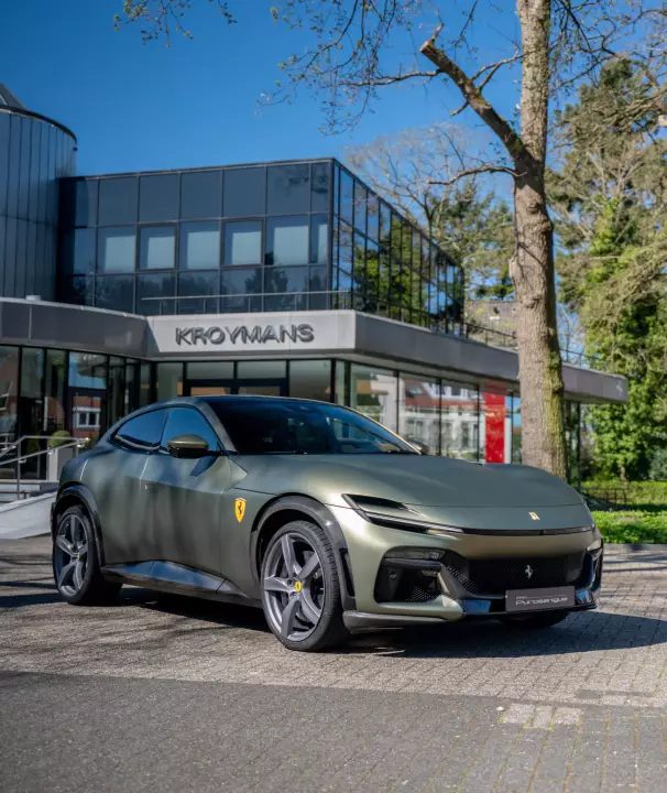 Ferrari in Verde Masoni Opaco — Purosangue (carpaints.co)