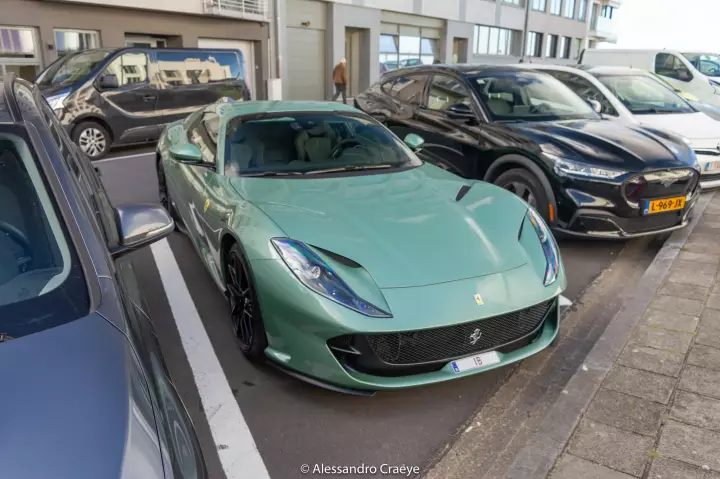 Ferrari in Verde Francesca — 812 GTS (carpaints.co)