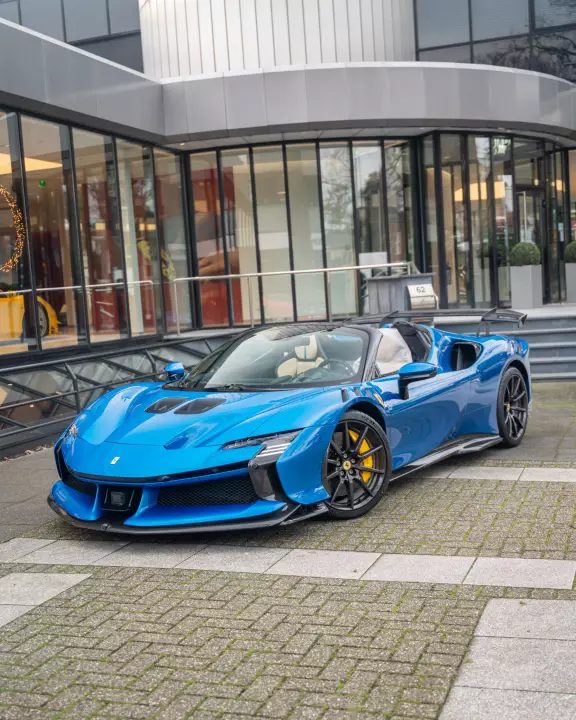 Ferrari in Blu Corsa — SF90 XX Spider (carpaints.co)