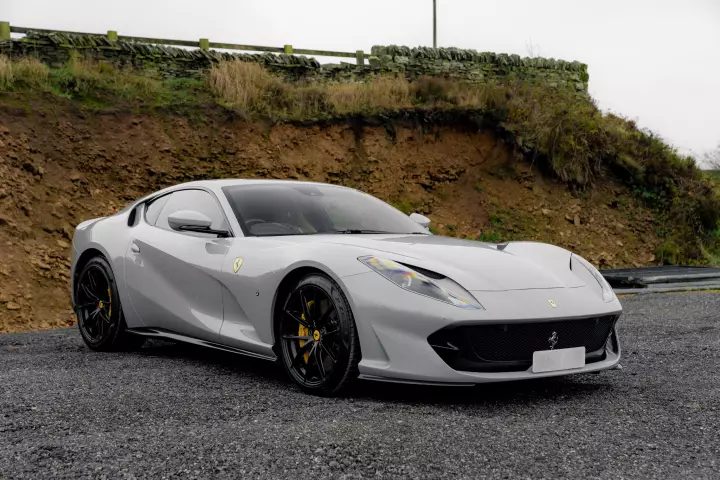Ferrari in Grigio Squalo — 812 Superfast (carpaints.co)