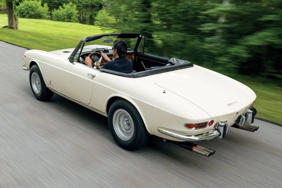 Ferrari in Avorio Le Tetrarch — 365 GTS (ROSSOautomobili)