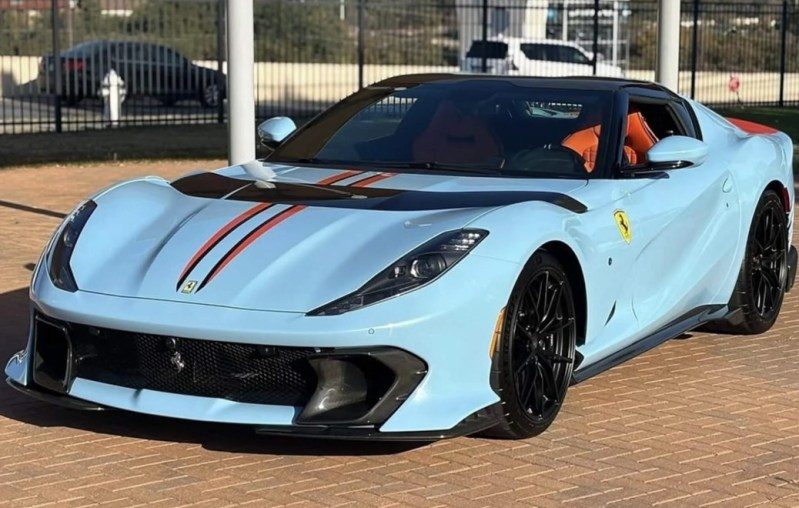 Ferrari in Azzurro La Plata Met (Ferrari Colors blog)