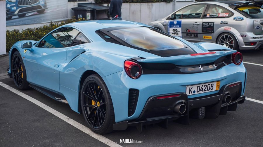 Ferrari in Azzurro La Plata — 488 Pista (ROSSOautomobili)