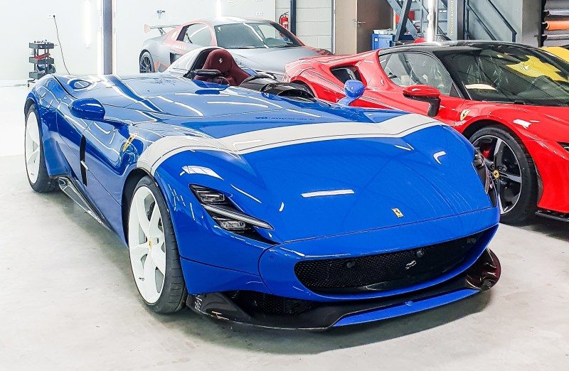 Ferrari in Azzurro Lechler (Ferrari Colors blog)