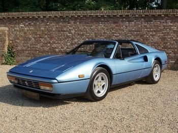 Ferrari in Azzurro Metallizzato (Ferrari Colors blog)