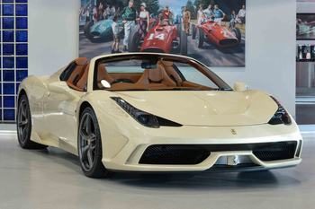 Ferrari in Bianco Avorio (Ferrari Colors blog)