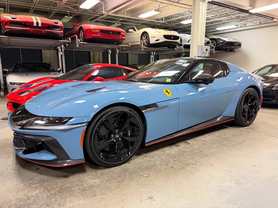 Ferrari in Blu Bonaccia — 12Cilindri Spider (ROSSOautomobili)