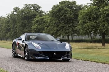 Ferrari in Blu Helen (Ferrari Colors blog)