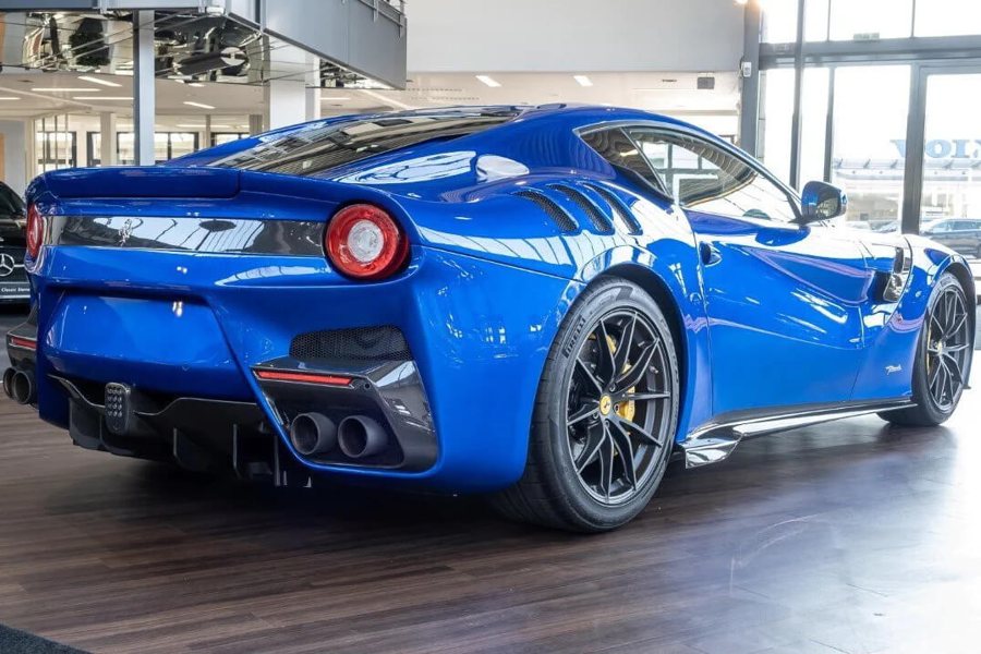 Ferrari in Blu Krawczyk — F12tdf (ROSSOautomobili)