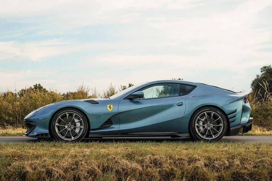 Ferrari in Blu Passione — 812 Competizione (ROSSOautomobili)