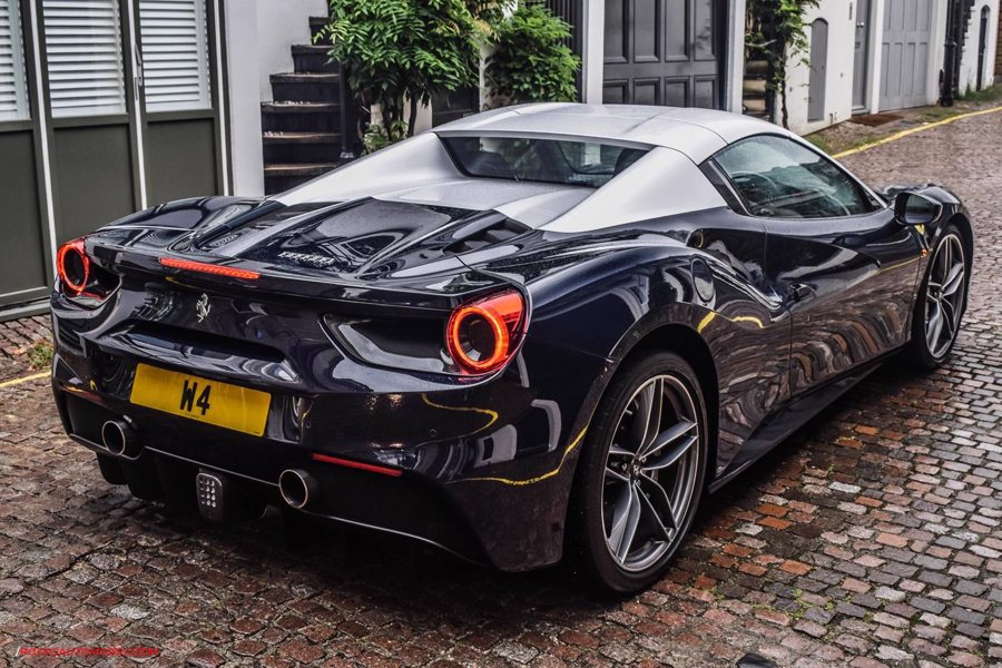 Ferrari in Blu Pozzi — 488 Spider (ROSSOautomobili)