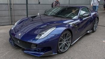 Ferrari in Blu Scozia (Ferrari Colors blog)
