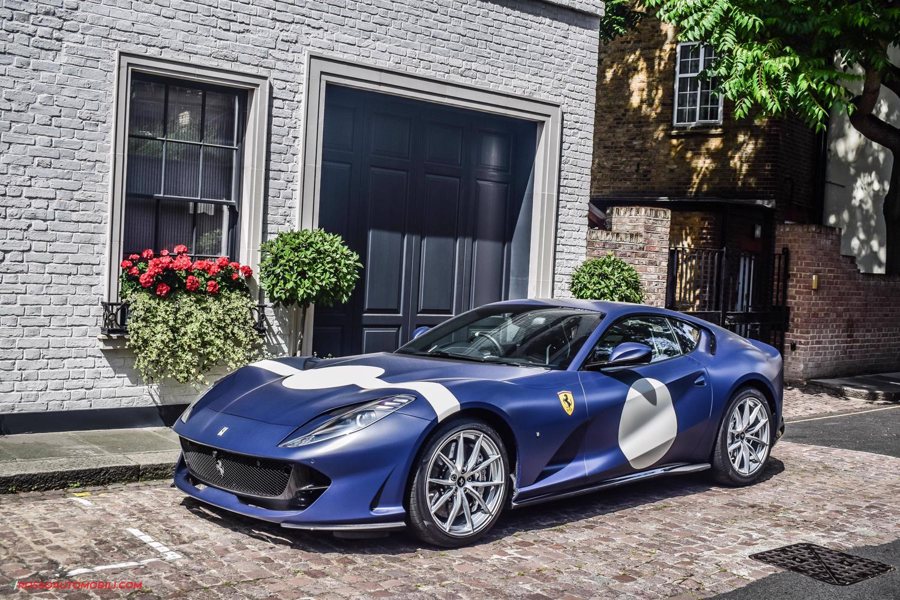 Ferrari in Blu Scozia Opaco — 812 Superfast (ROSSOautomobili)
