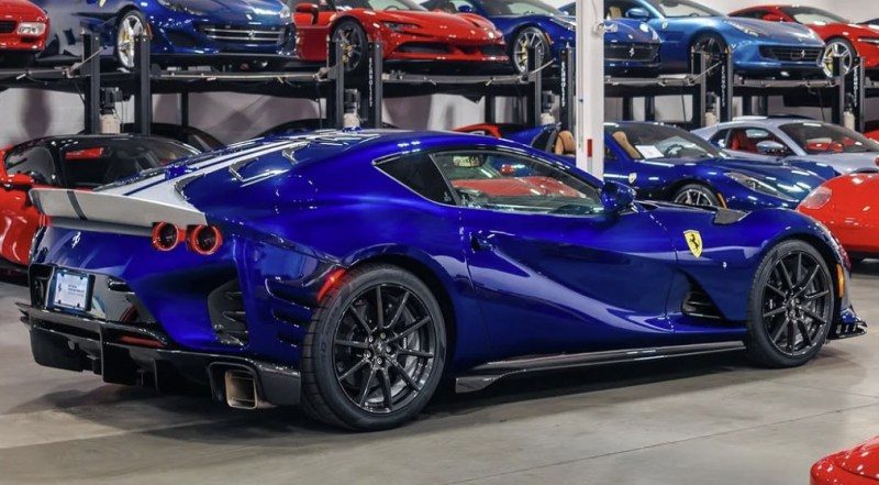 Ferrari in Blu Torrice (Ferrari Colors blog)