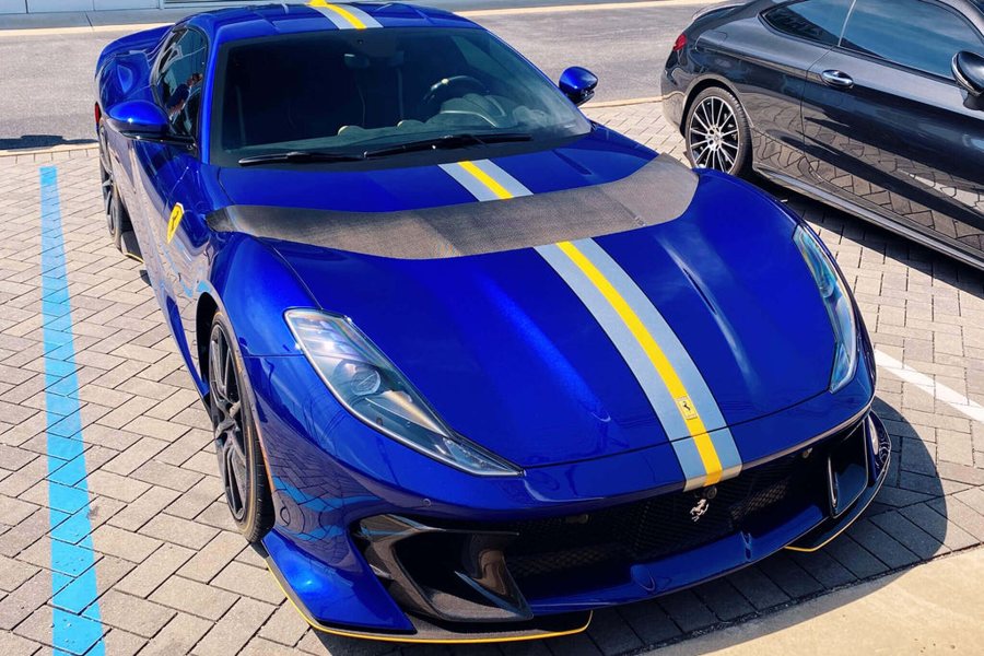 Ferrari in Blu Vietri — 812 Competizione (ROSSOautomobili)