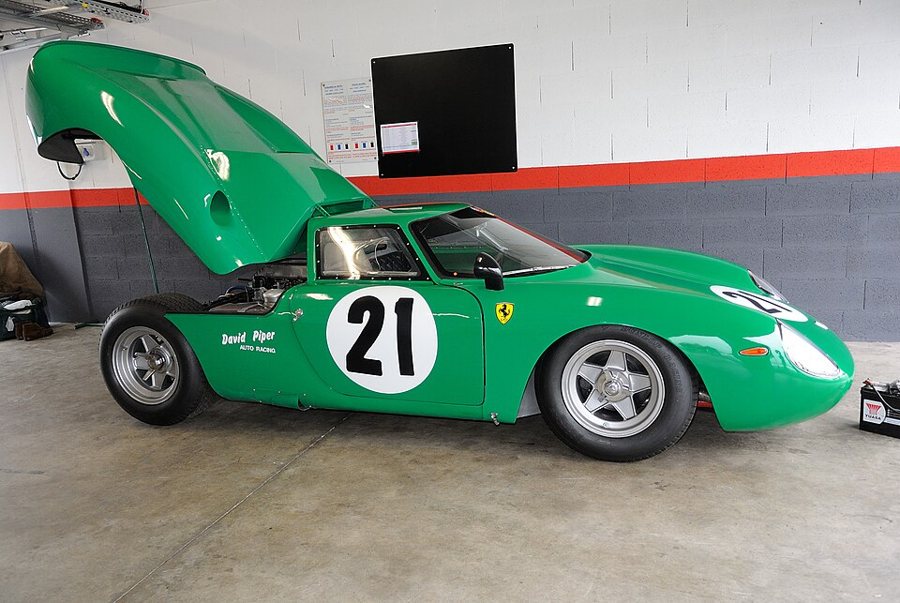 Ferrari in BP Green — David Piper's 250 LM s/n 8165 (Wikimedia Commons)
