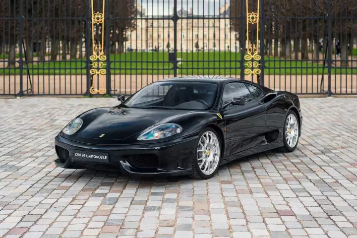 Ferrari in Nero Daytona — 360 Challenge Stradale (carpaints.co)