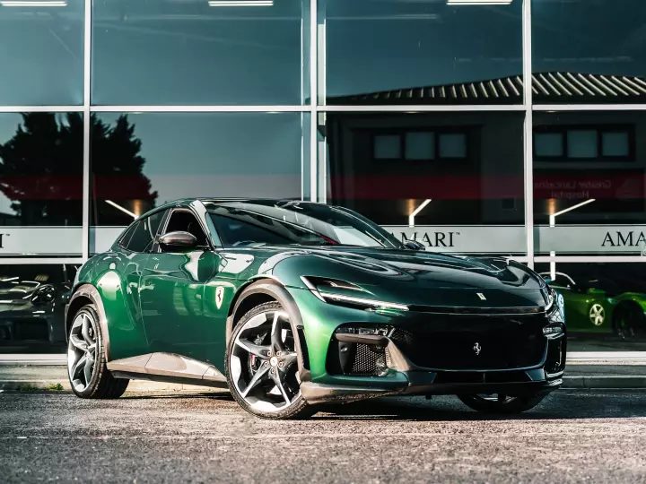 Ferrari in Verde Scuro — Purosangue (carpaints.co)