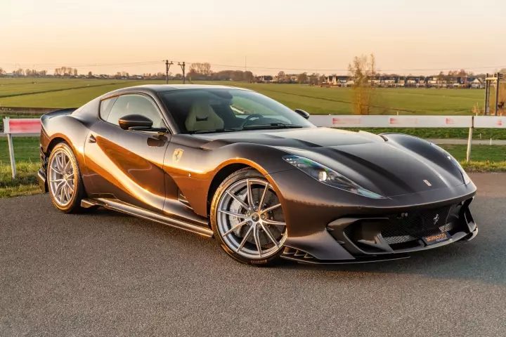Ferrari in Brunito — 812 Competizione (carpaints.co)