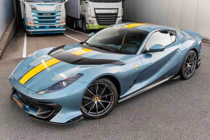 Ferrari in Azzurro Metallizzato — 812 Competizione (carpaints.co)