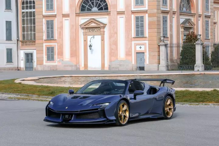 Ferrari in Blu Elder — SF90 XX Spider (carpaints.co)