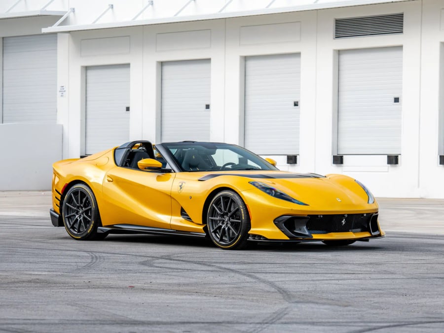 Ferrari in Giallo Sirius — 812 Competizione A Tailor Made (RM Sotheby's)