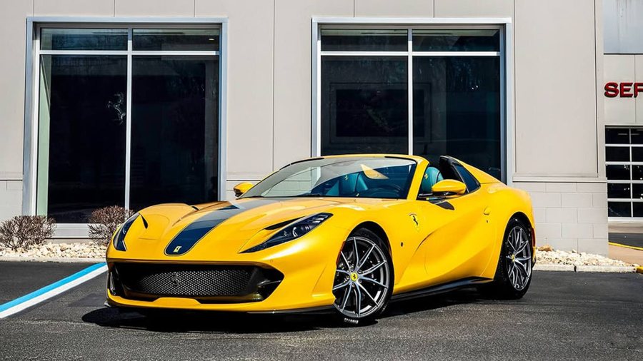 Ferrari in Giallo Sirius — 812 GTS (ROSSOautomobili)