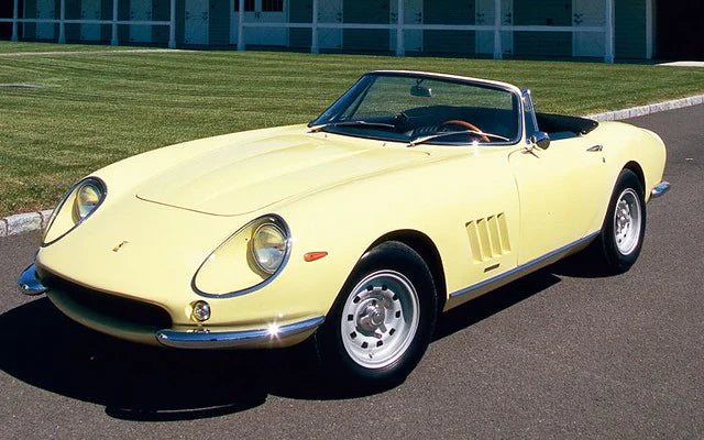 Ferrari in Giallo Solare — 275 GTS/4 NART Spyder (ROSSOautomobili)
