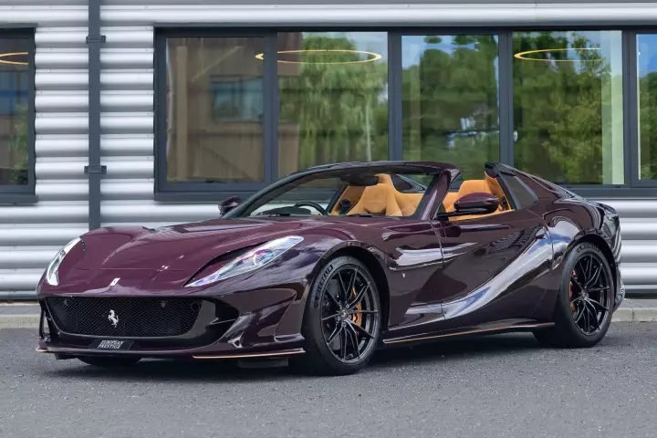 Ferrari in Vinaccia — 812 GTS (carpaints.co)