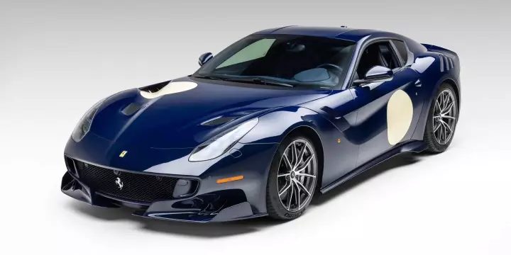 Ferrari in Blu Scozia — F12 TDF (carpaints.co)