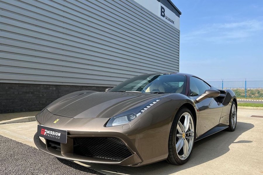 Ferrari in Marrone Ferro — 488 Spider (ROSSOautomobili)
