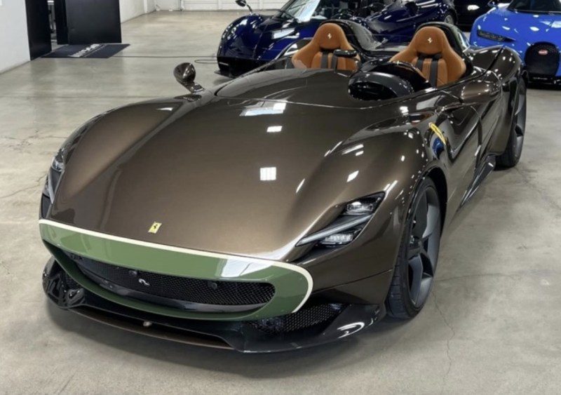 Ferrari in Marrone Met (Ferrari Colors blog)