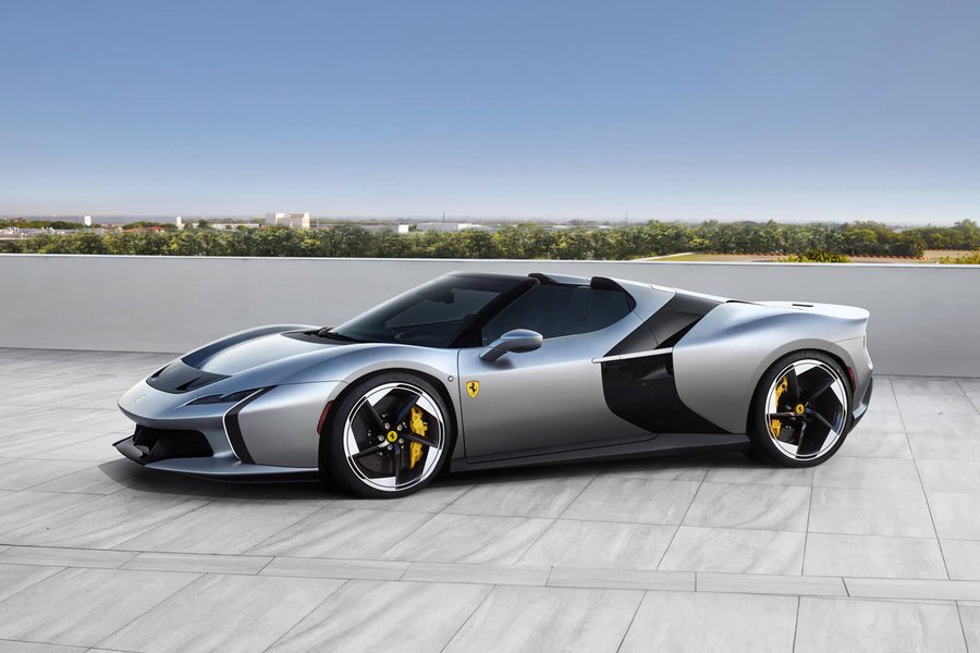 Ferrari in Moonlight Grey — HC25 (ROSSOautomobili)