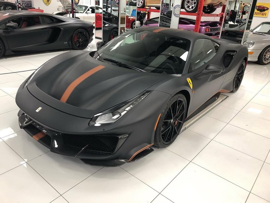 Ferrari in Nero Stellato Opaco — 488 Pista (ROSSOautomobili)