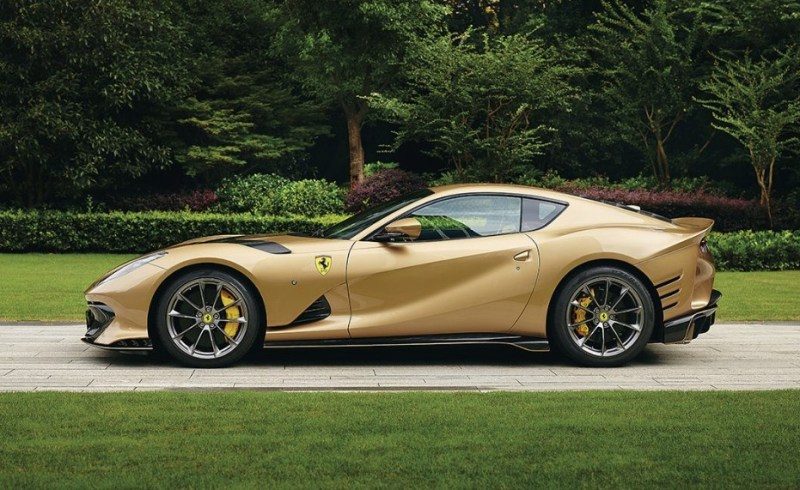 Ferrari in Oro Baviera (Ferrari Colors blog)