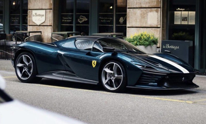 Ferrari in Petronian Wolf (Ferrari Colors blog)