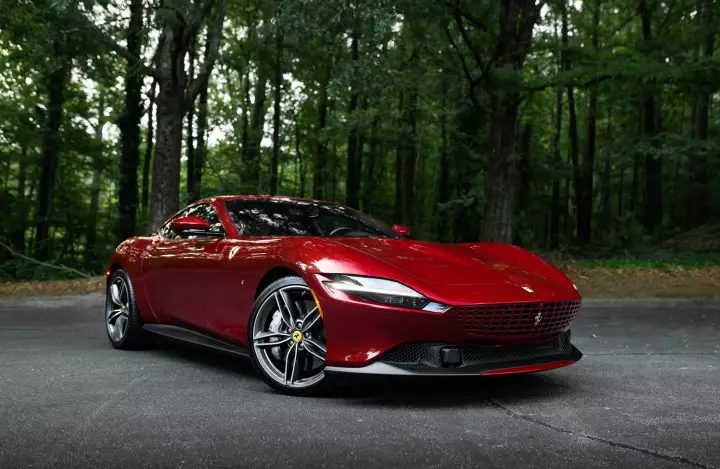 Ferrari in Rosso Fiorano — Roma (carpaints.co)