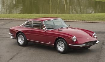 Ferrari in Rosso Cina (Ferrari Colors blog)