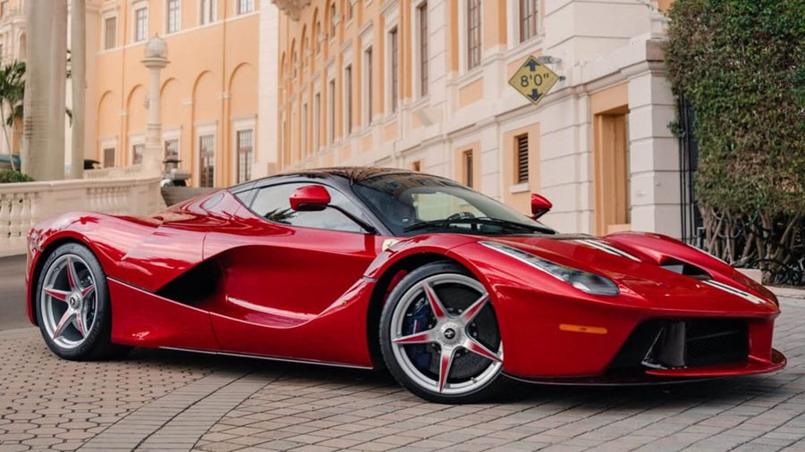 Ferrari in Rosso Competizione — LaFerrari (ROSSOautomobili)