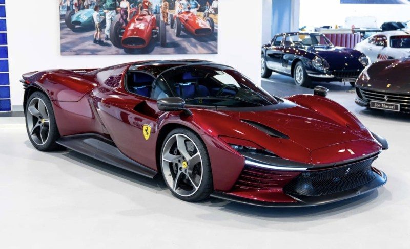 Ferrari in Rosso Libano (Ferrari Colors blog)