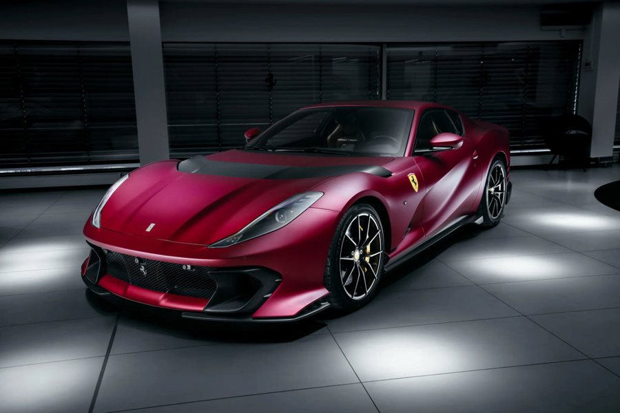 Ferrari in Rosso Oslo Opaco — 812 Competizione (ROSSOautomobili)